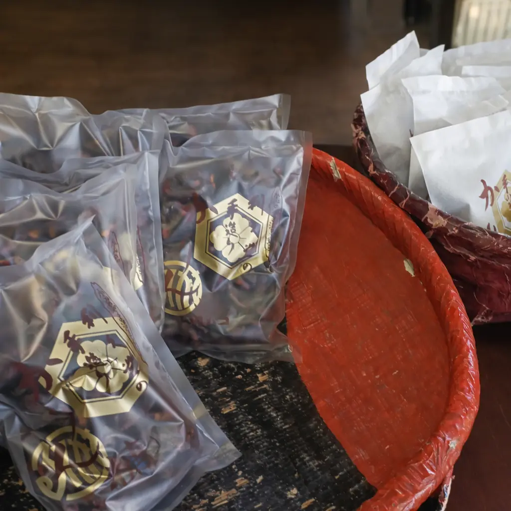 利久堂臨時休業のお知らせ　かりん糖